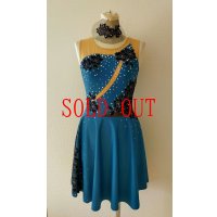 ダークシアン　Mサイズ　ダンス